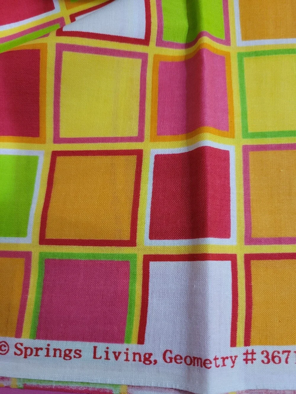 Springs Industries Square Grid Bright Colored Sewing Fabric (1520)